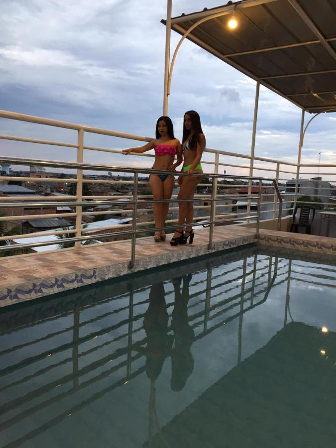 Готель Tarapoto Hostal *** Ікітос Екстер'єр фото